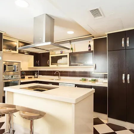 Apartamento Deanes *